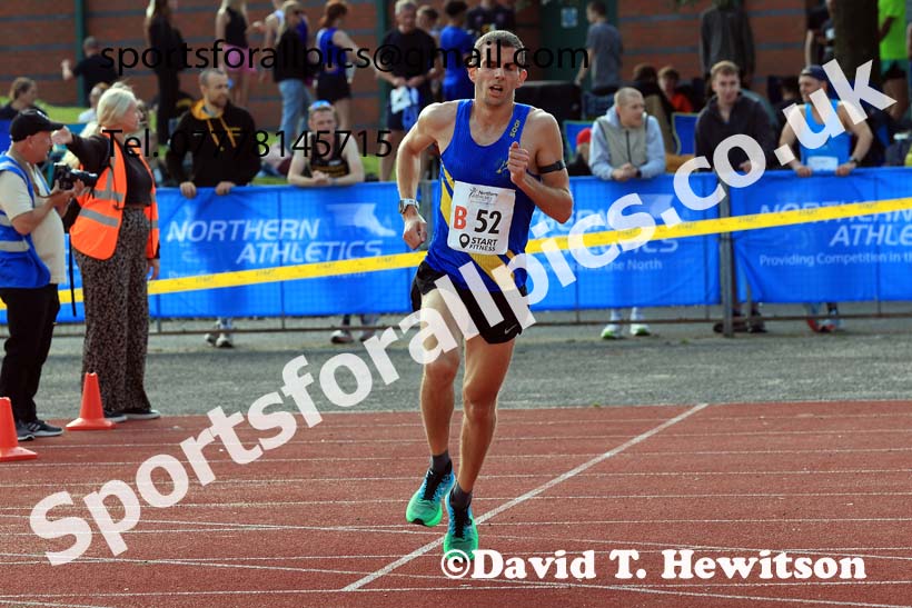 Mens 6 Stage Relay, 2024 Northern Mens 6 and Womens 4 and Youngsters Relays, Stanley Park, Blackpool.  Photo: David T. Hewitson/Sports for All Pics